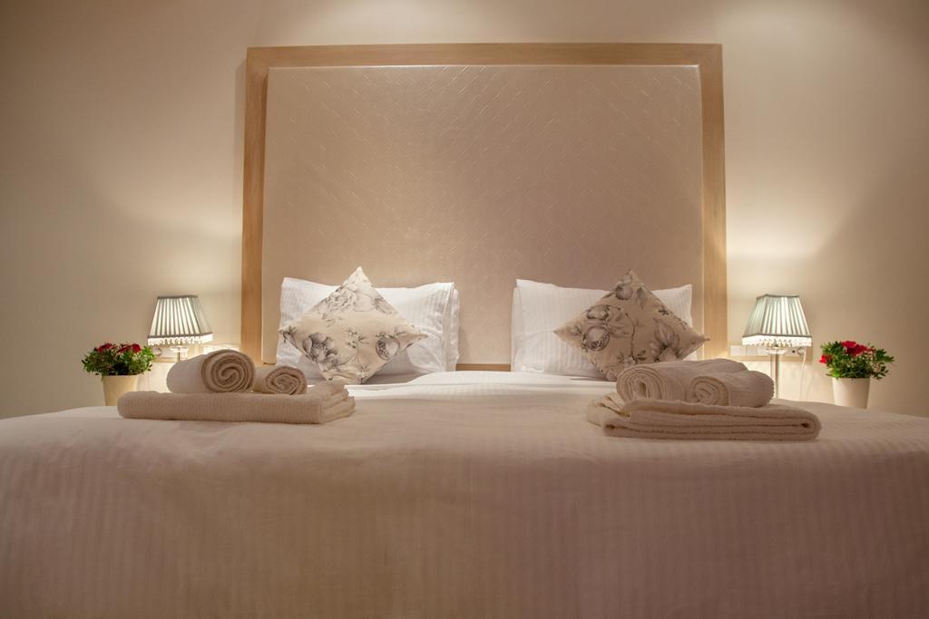 Belvedere Hotel Kalamata Room photo