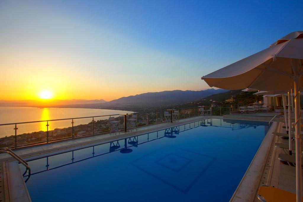 Belvedere Hotel Kalamata Exterior photo