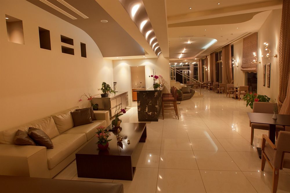Belvedere Hotel Kalamata Exterior photo